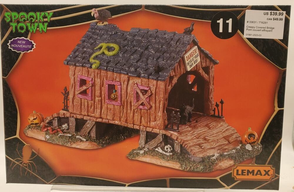 Rare Lemax Spookytown Creepy Covered Bridge - 33631